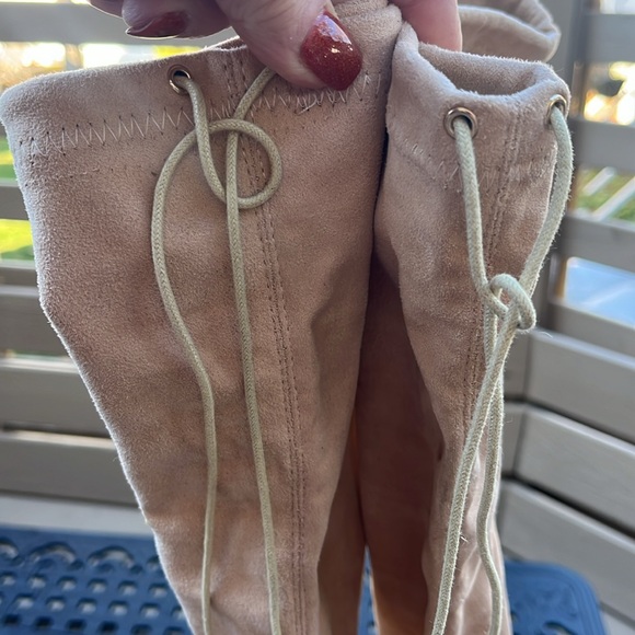 High heels open toe boots - best for someone size 8. - Picture 4 of 10